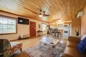 Charming Smokies Home Near National Park!